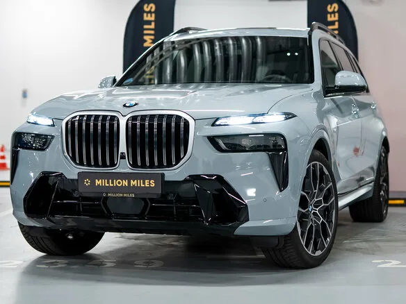 BMW  X7, 2025