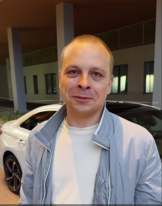 Александр Audi A3L
