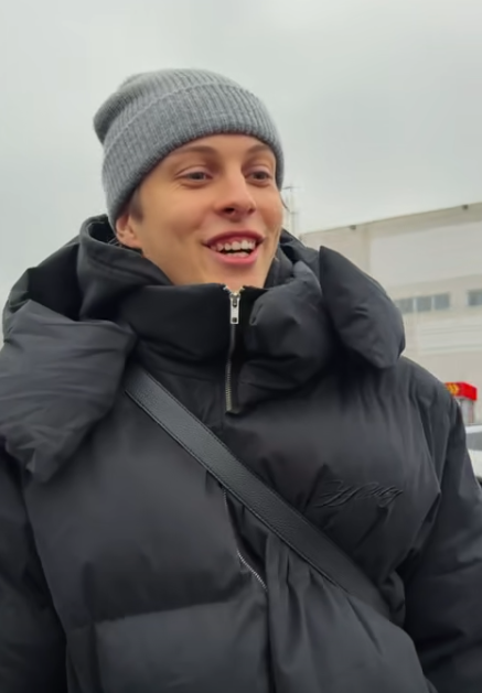 Блогер Тоша Че