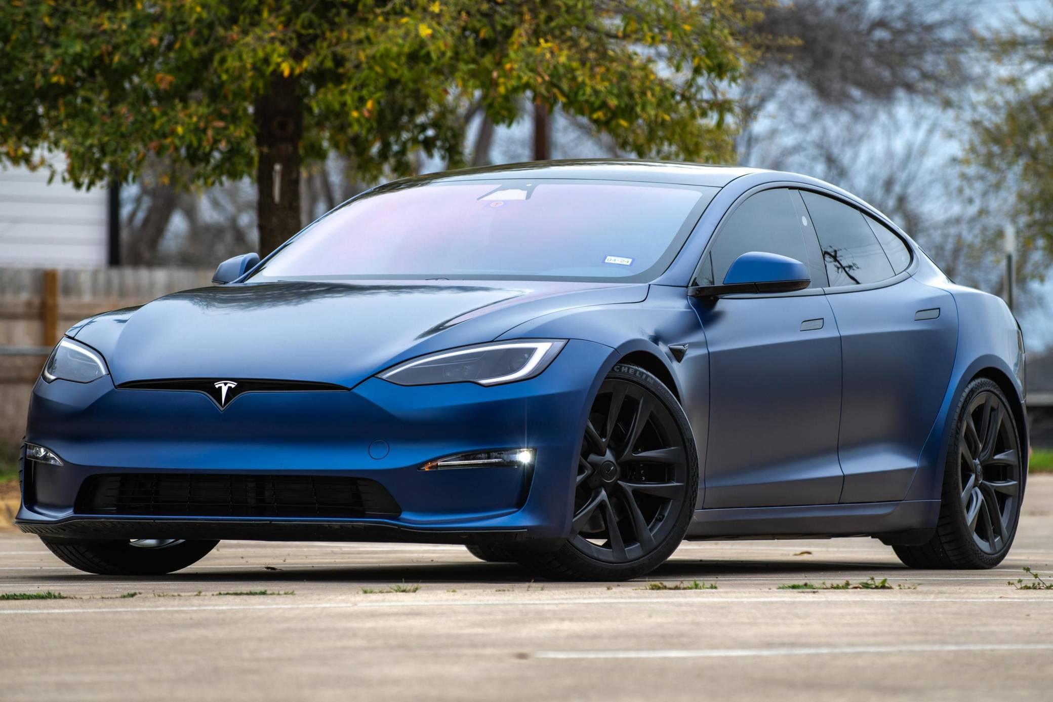 Tesla Model S с доставкой из США, поставки авто из-за границы под ключ для дилеров и частных клиентов 